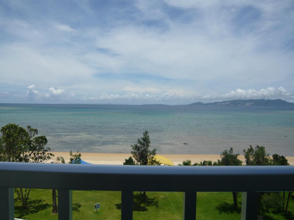 Miyuki Hamabaru Resort Onna Buitenkant foto