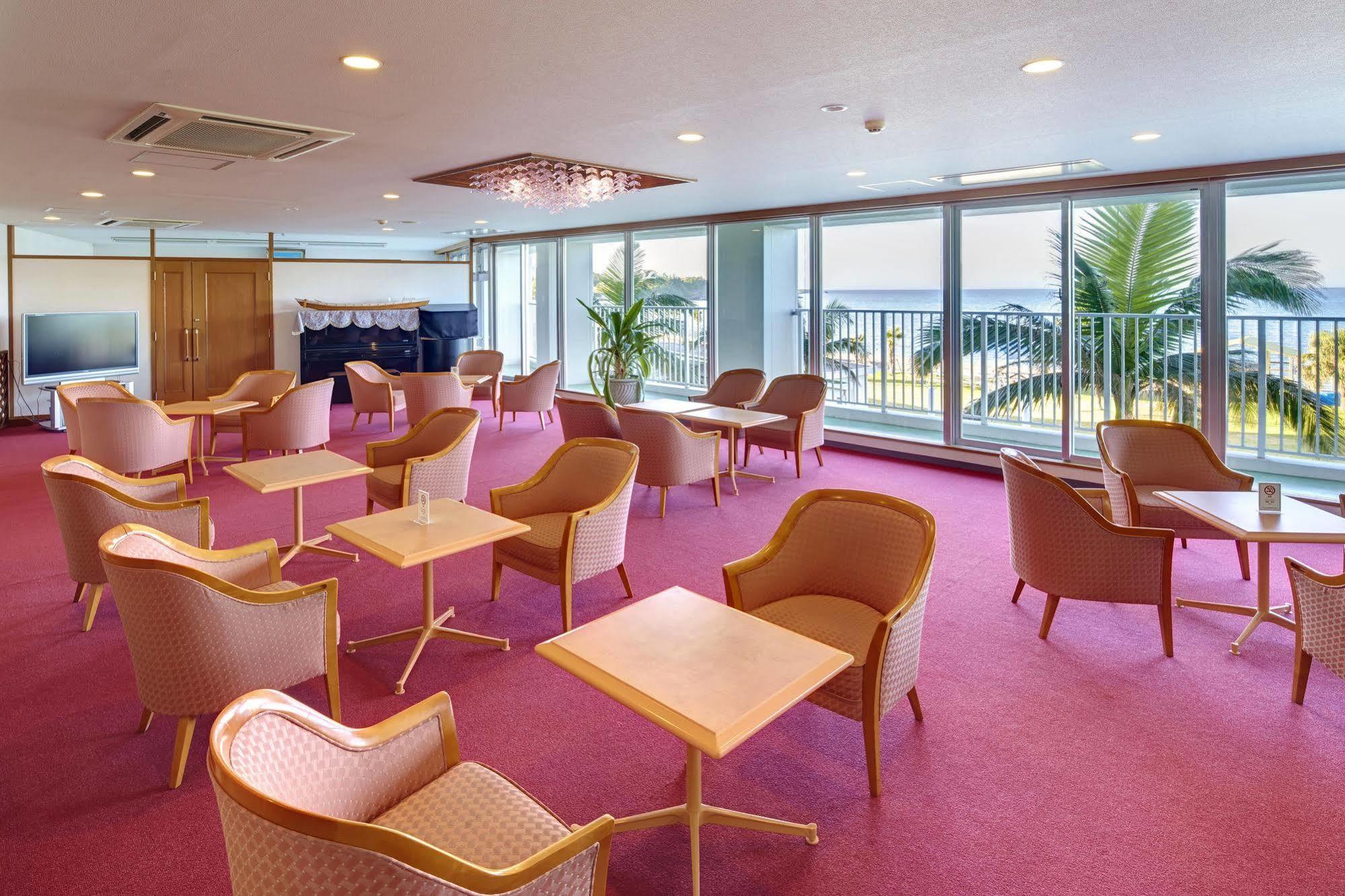 Miyuki Hamabaru Resort Onna Buitenkant foto
