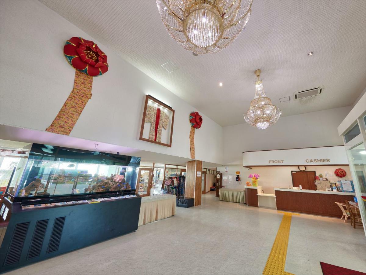 Miyuki Hamabaru Resort Onna Buitenkant foto